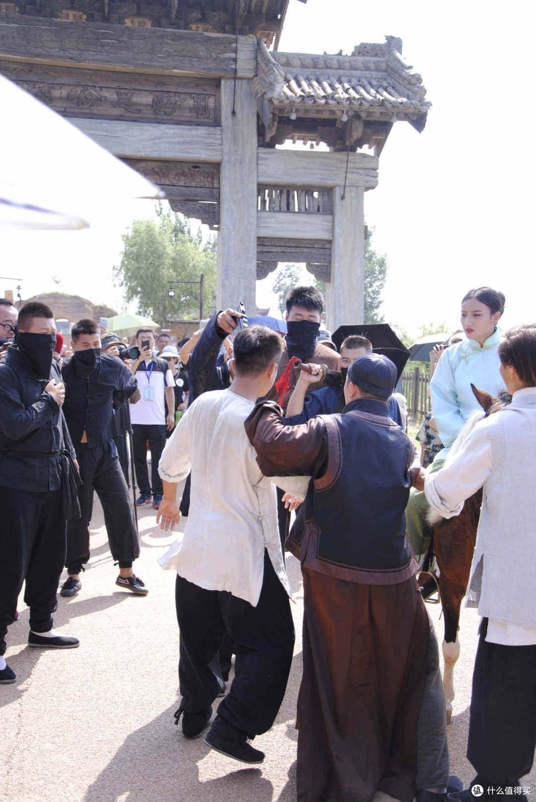 来白鹿塬影视城,感受关中民俗特色