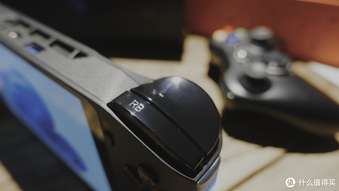 别样掌机体验:OneXplayer minipro PC掌机开箱体验