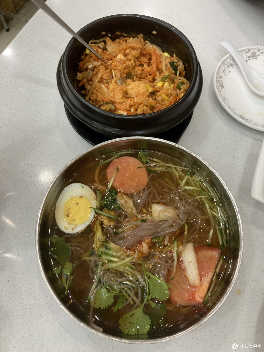 度假区里的某家餐馆,拌饭+冷面