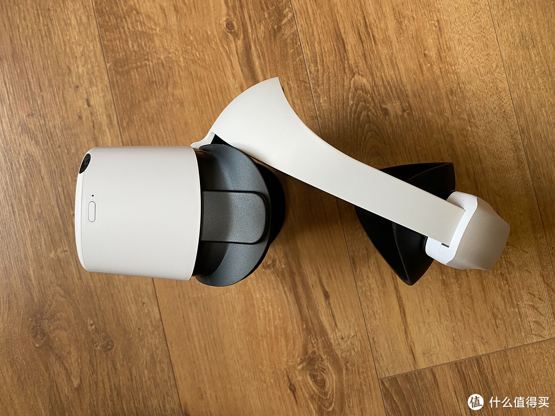 游戏、运动、影音，娱乐多合一的爱奇艺奇遇Dream Pro VR一体机