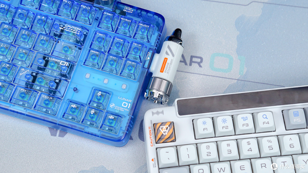KeysMe Lunar 01三模无线机械键盘评测:炫酷潮玩