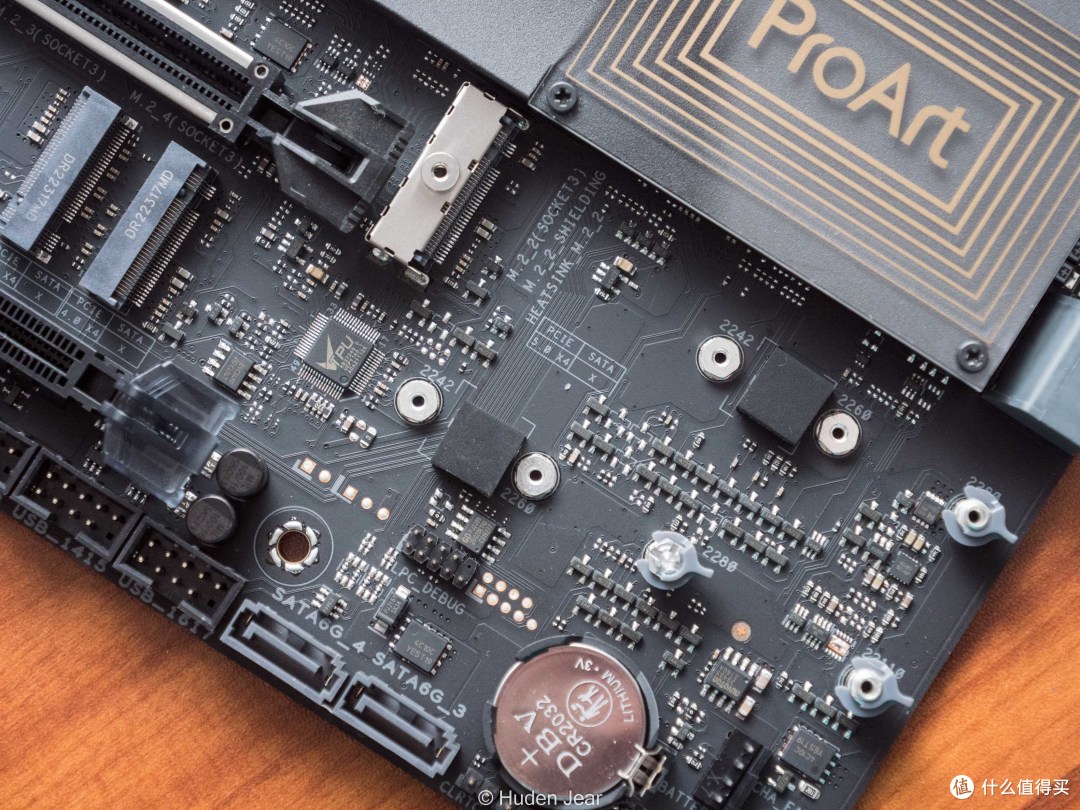 我是PA,人称小WS!华硕ProArt X670E-Creator WIFI开箱拆解