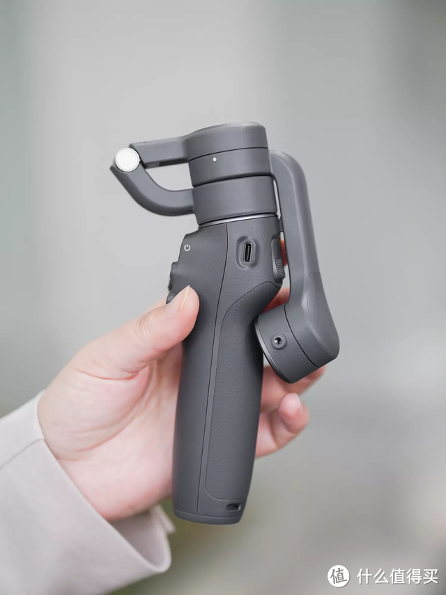 手机稳定器巅峰之作，大疆Osmo Mobile 6到底有哪些升级？