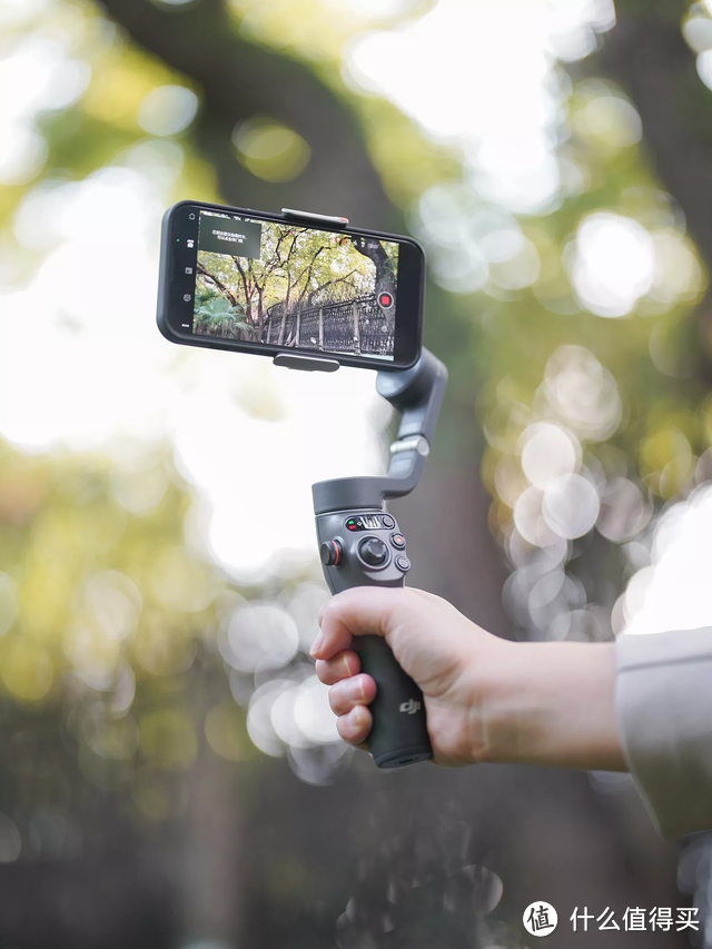 手机稳定器巅峰之作，大疆Osmo Mobile 6到底有哪些升级？