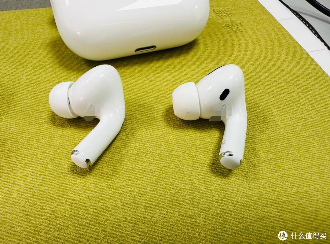 让世界安静下来但是让人没有安全感的Apple AirPods Pro (第二代) 使用1月记