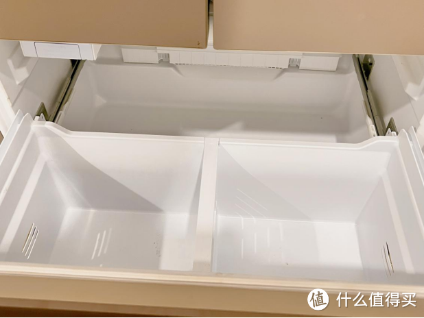 简、鲜、省,一台冰箱,畅享纯净新体验|松下纳诺怡冰箱NR-W461BF-TC测评