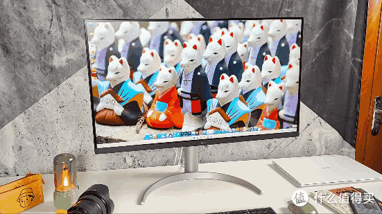 LG 32UQ85R专业设计显示器,让方寸桌面实现高效工作流