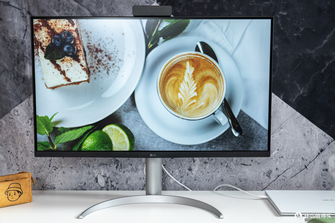 LG 32UQ85R专业设计显示器,让方寸桌面实现高效工作流