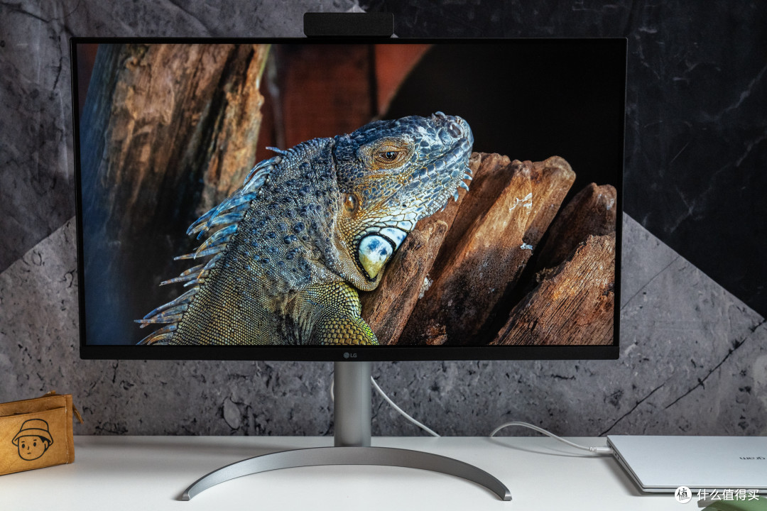 LG 32UQ85R专业设计显示器,让方寸桌面实现高效工作流