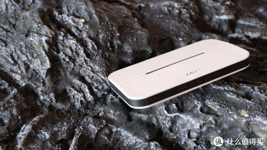 蒲公英随身WiFi:8小时续航,300G不限速月费40多