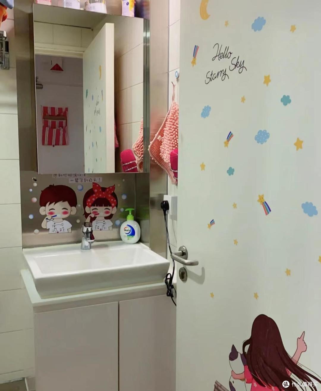 香港一家四口的真实生活:18万装修30㎡小屋,如今已经住了6年