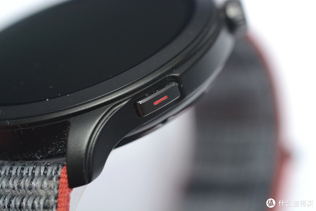 Amazfit GTR 4智慧手表评测：支持音乐储存与蓝牙通话、可存手机载具、双频6卫星定位