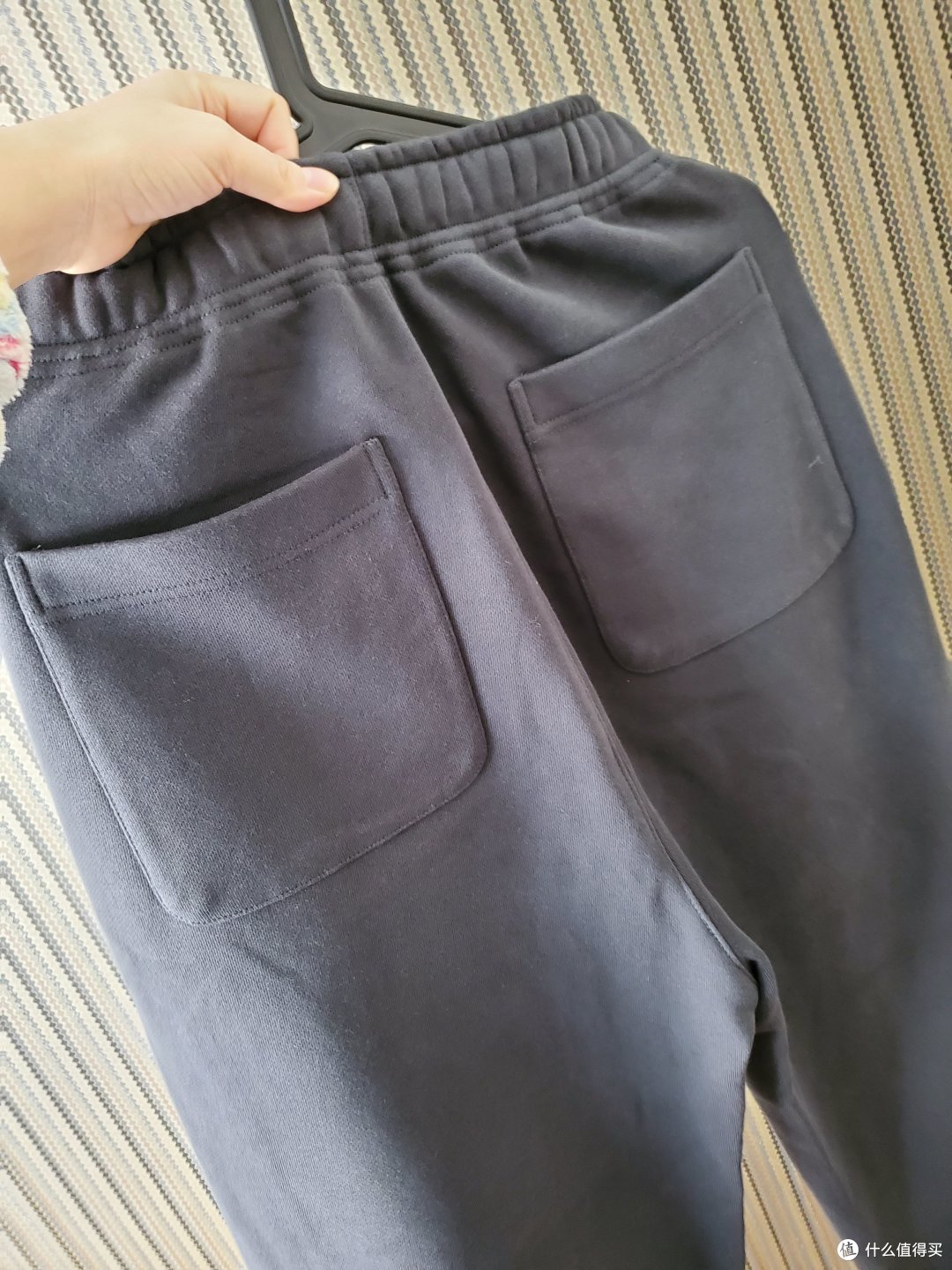 后面