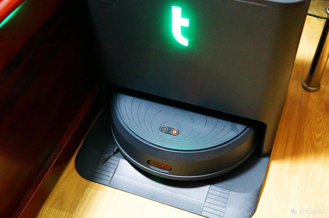 扫拖一体、自动换水全托管!Trifo趣飞Viva机器人洗地机体验