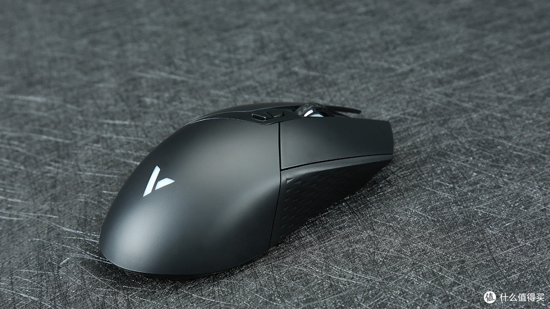 雷柏V30W双模FPS游戏鼠标评测:199元+160小时续航