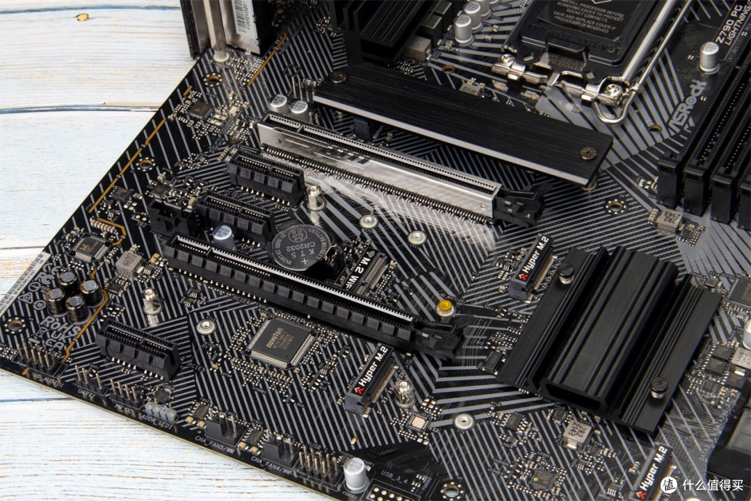 DDR4和13代酷睿更配,华擎Z790 PG Lightning/D4装机实测