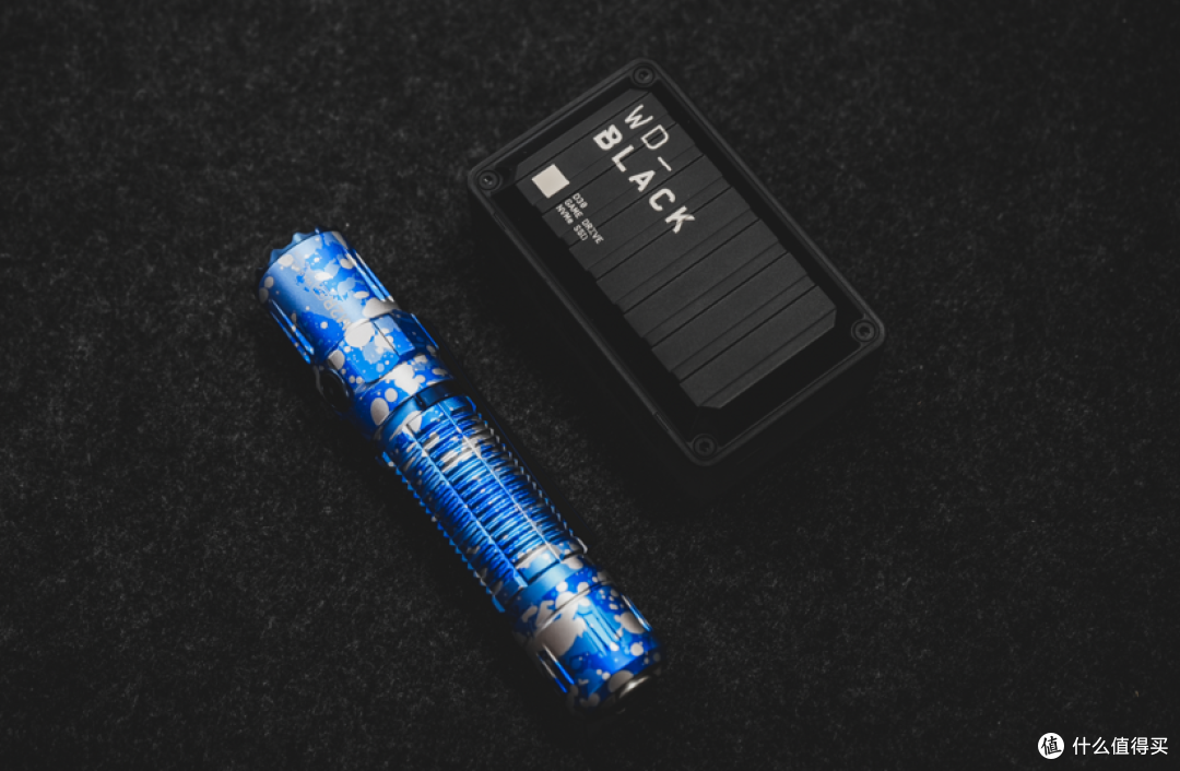最具游戏范的移动固态硬盘是何体验?WD_BLACK D30上手实测