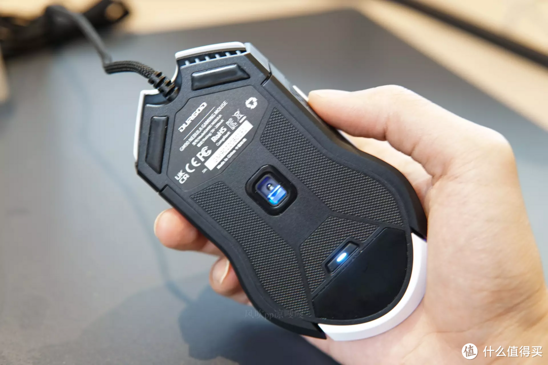黑白配，为游戏而生，杜伽GK90/GM90电竞RGB键鼠套装