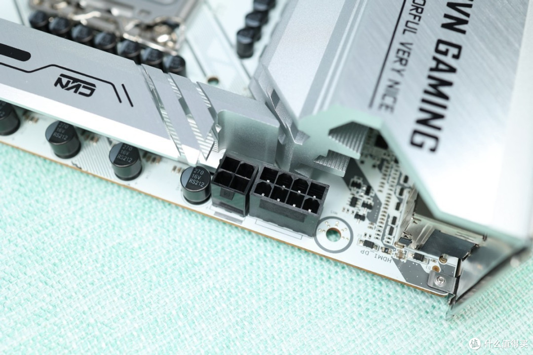 又大又白谁不爱?七彩虹Z790 GAMING FROZEN DDR4主板详细评测