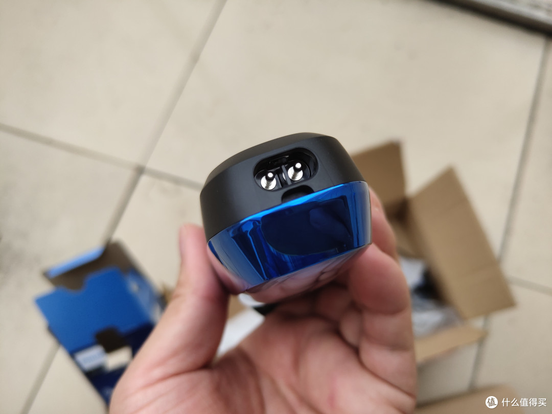 不到百元的国际大牌电动剃须刀——飞利浦 s1050/02开箱