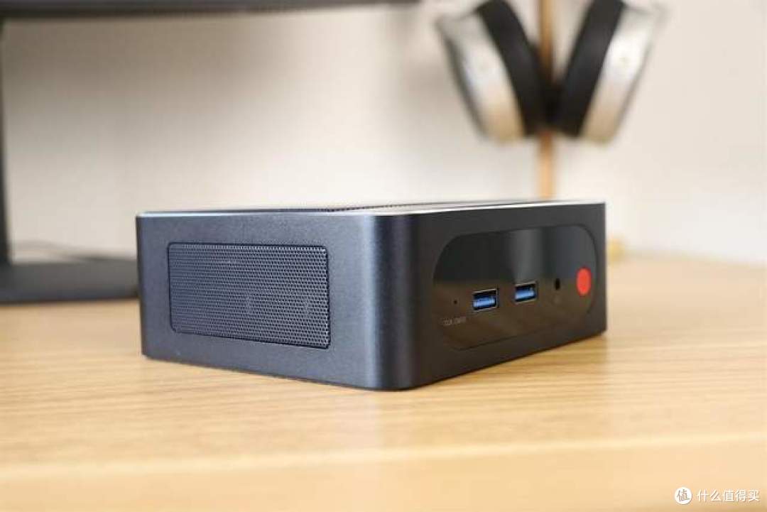 手掌大小的Mini PC真的能用来办公和娱乐？零刻SEI 10初体验