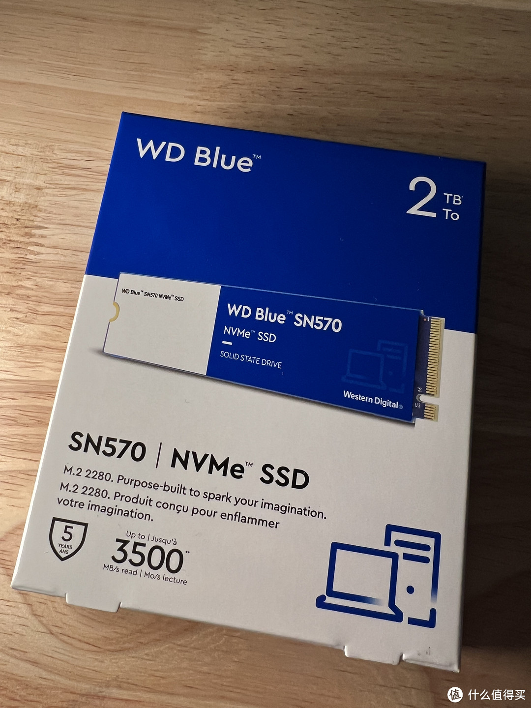 西部数据蓝盘，SN570包装展示
