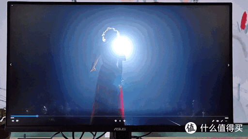 儿砸,砸得不错!老爸终于用上华硕 4K 144Hz的电竞显示器了