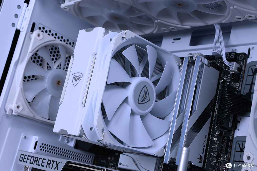不自量力还是真材实料？到手不到百元的超频三K4风冷也能搞定i5-13600K超频