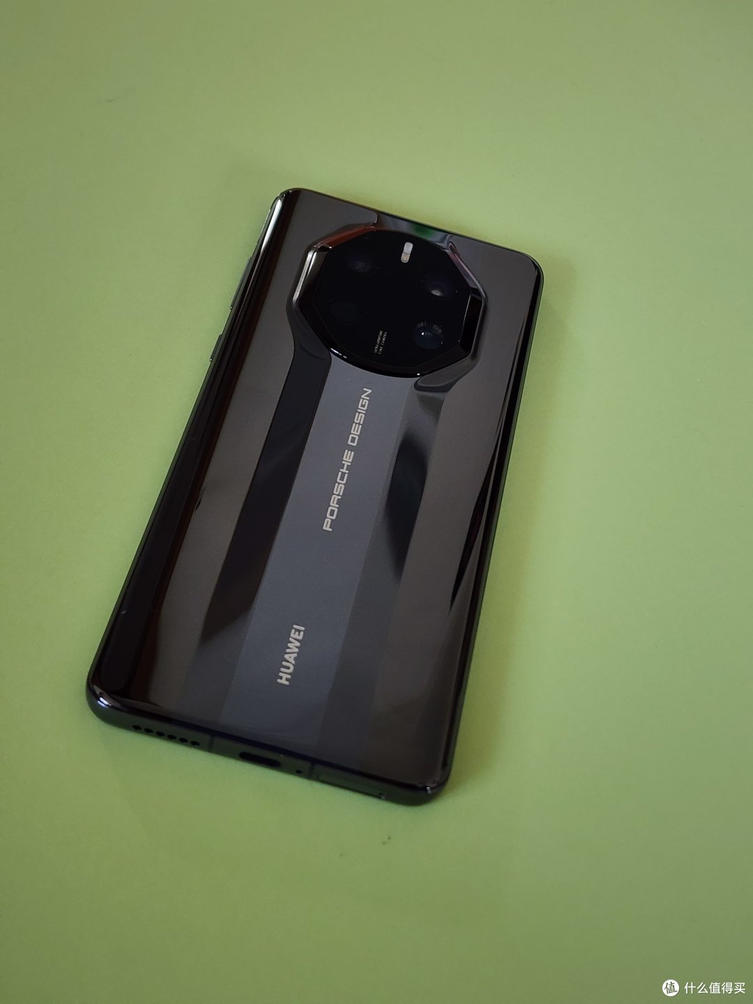 华为mate 50 rs和iphone 14 pro max——超高端机的碰撞 超旗舰机的