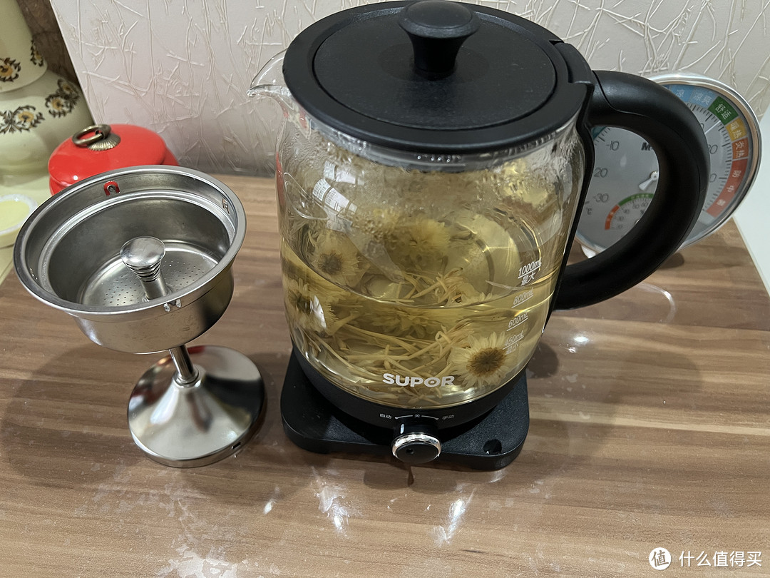 简单小巧的煮茶器苏泊尔是个不错的选择﻿