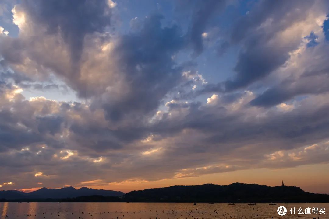 富士用户标变镜头新选择？适马X卡口 18-50mm F2.8 DC DN 镜头测评