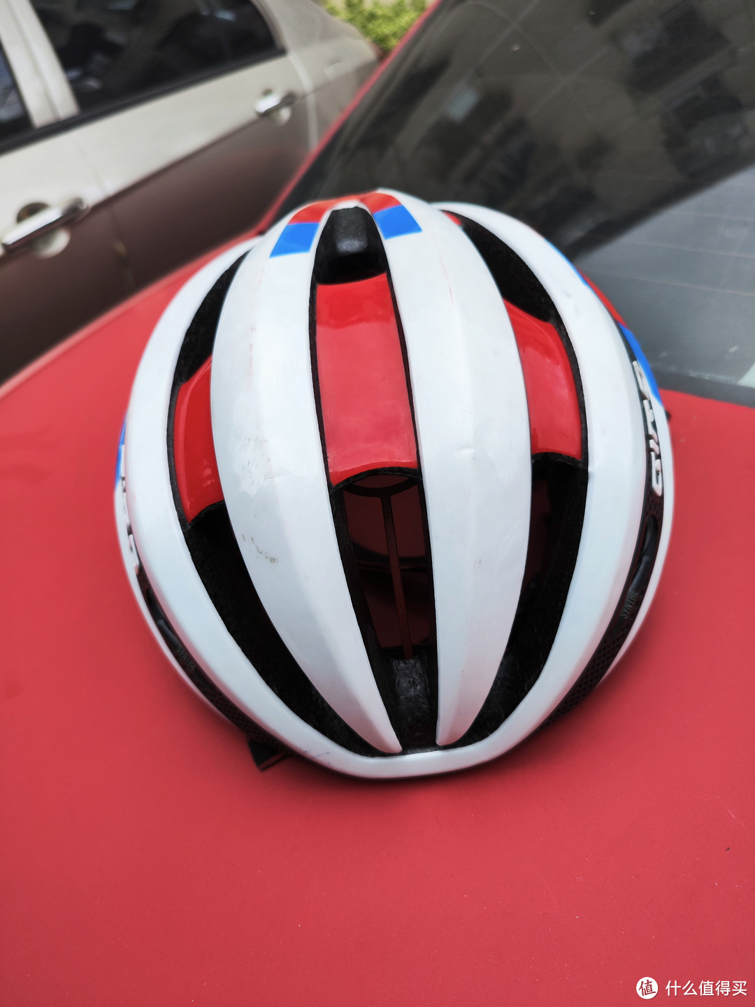 两款热门MIPS 自行车头盔对比 闪电CHAMONIX VS PMT K15 