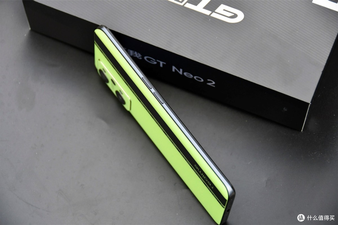 骁龙870+256GB+5000mAh电池,跌至1699元,堪称千元性价比之王