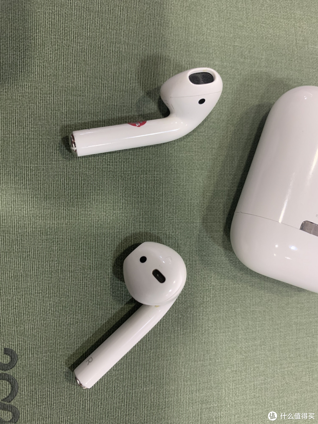 Airpods2 单补耳机到货疑似翻车？附上最新的鉴定方法