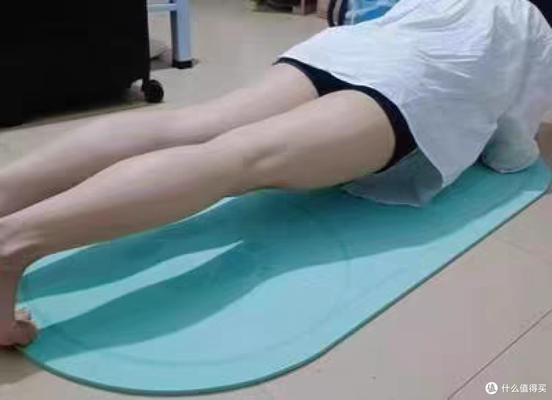 平板支撑可以做两分半钟的我