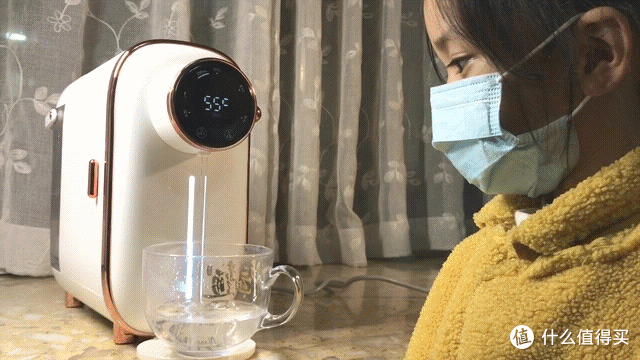 不喝水的小屁孩,该怎么整治?易思倍净饮机使用小记