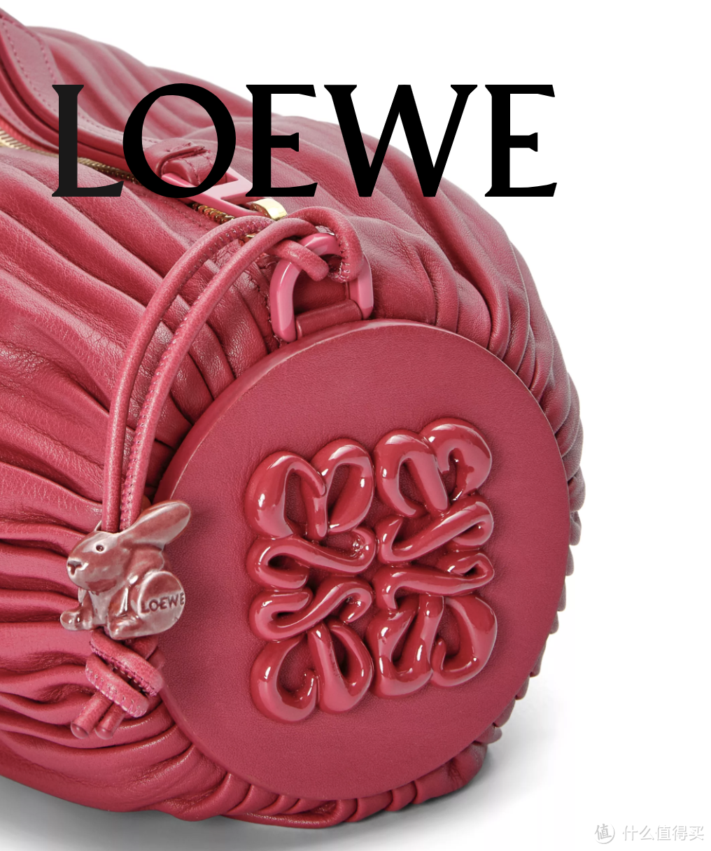 LOEWE推出中国单色釉系列，老祖宗的审美真的绝美，包包上面还有小惊喜～