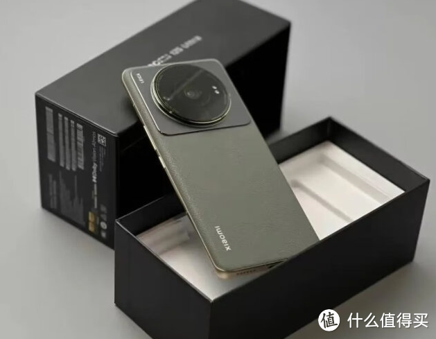 小米12S Ultra，上市4个月就过时了？