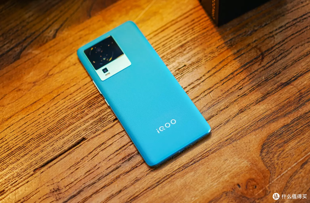 全能硬核无短板?iQOO Neo7的体验有多绝?看看我的上手实测