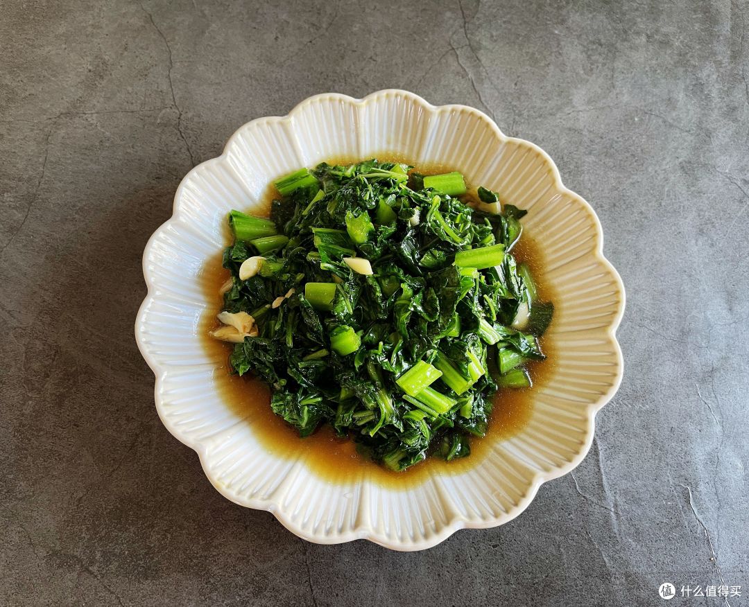 东莞小两口的午餐:4菜1汤成本40元,荤素搭配吃着香,暖心又暖胃!