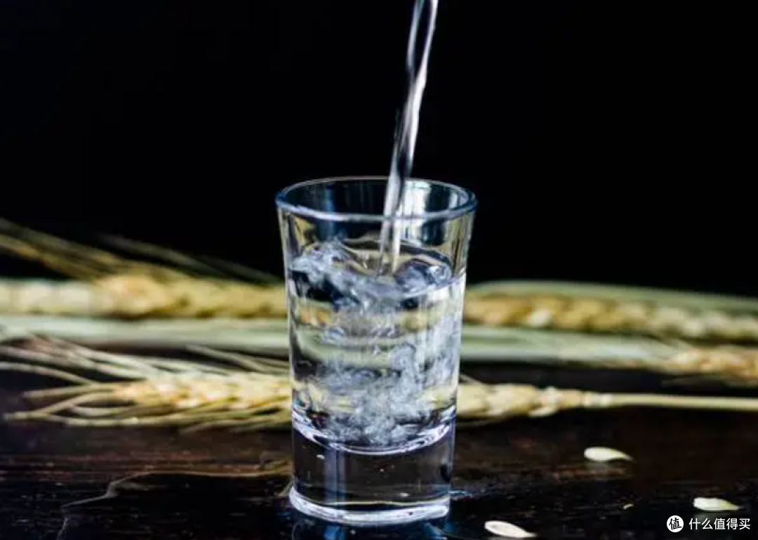 网上选酒小技巧：想要选好酒记住这3点，花小钱还不吃亏