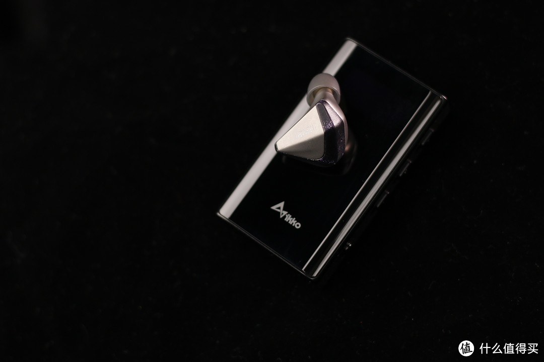 【耳边评测】三千价位的“奇兵”：艾刻/iKKO OH5耳机分享