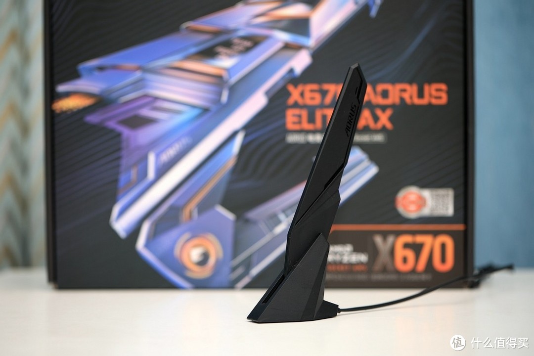 X670主板值得买吗？技嘉小雕X670 AORUS ELITE AX评测体验