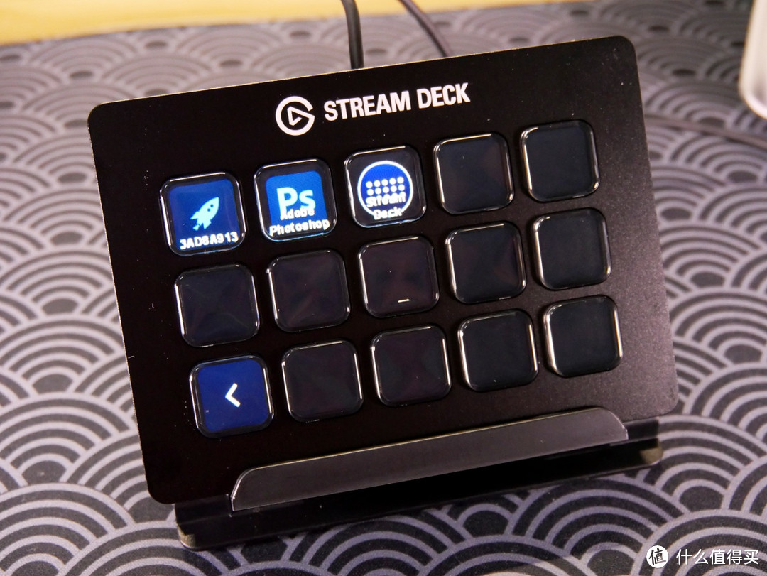 补上直播操控一环——Elgato Stream Deck 以及麦克风支架