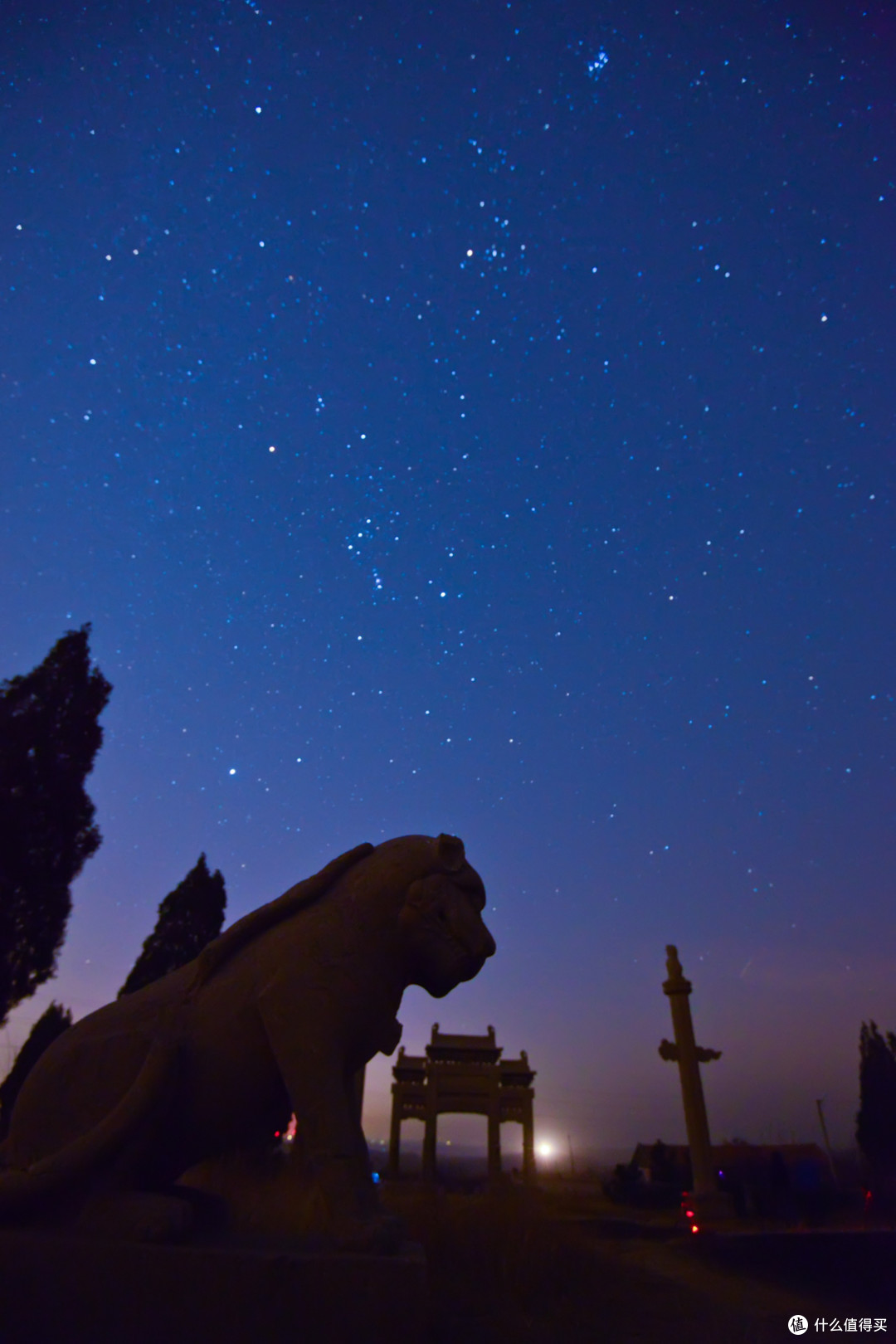 古墓星轨☆夜访萧大亨墓☆如何拍摄星轨