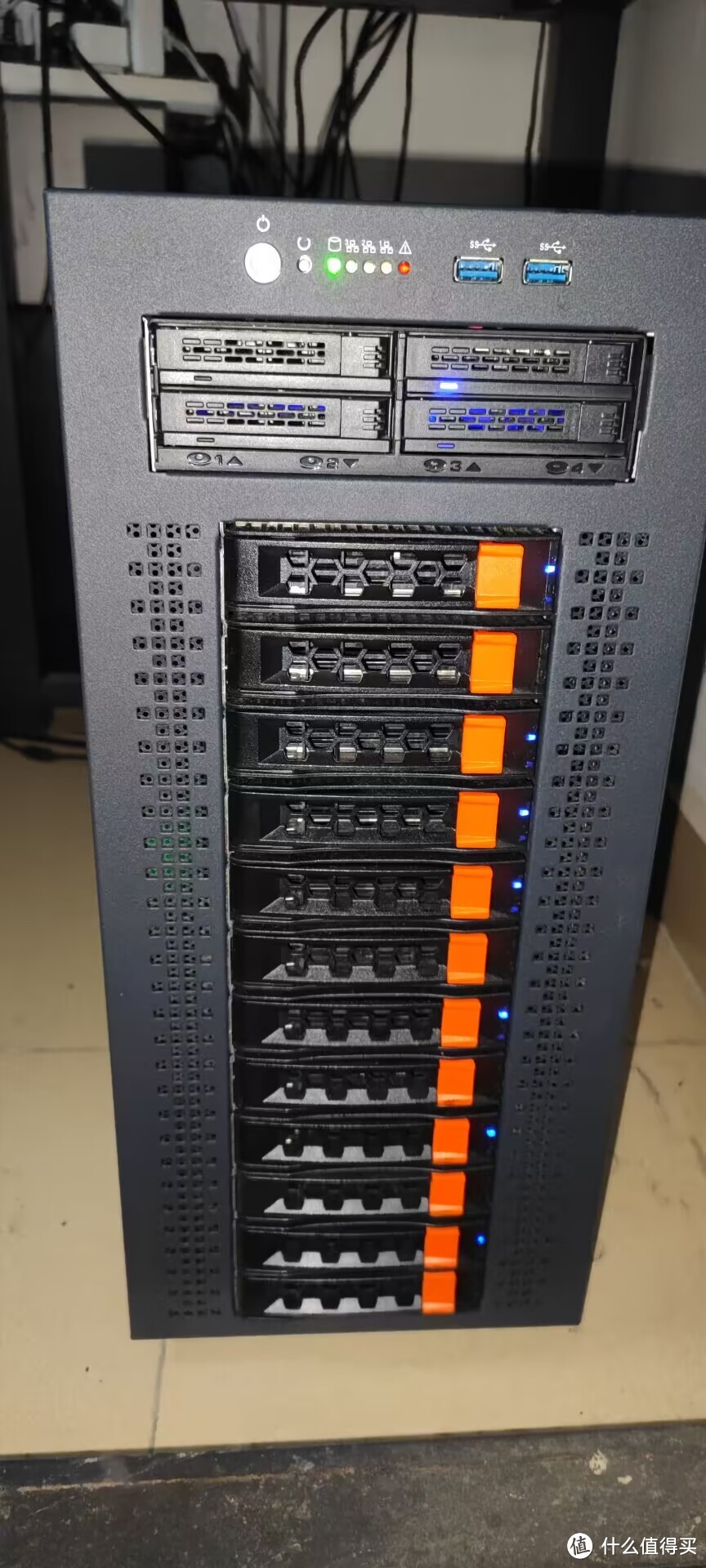 塔式 12盘位 8盘位服务器机箱。