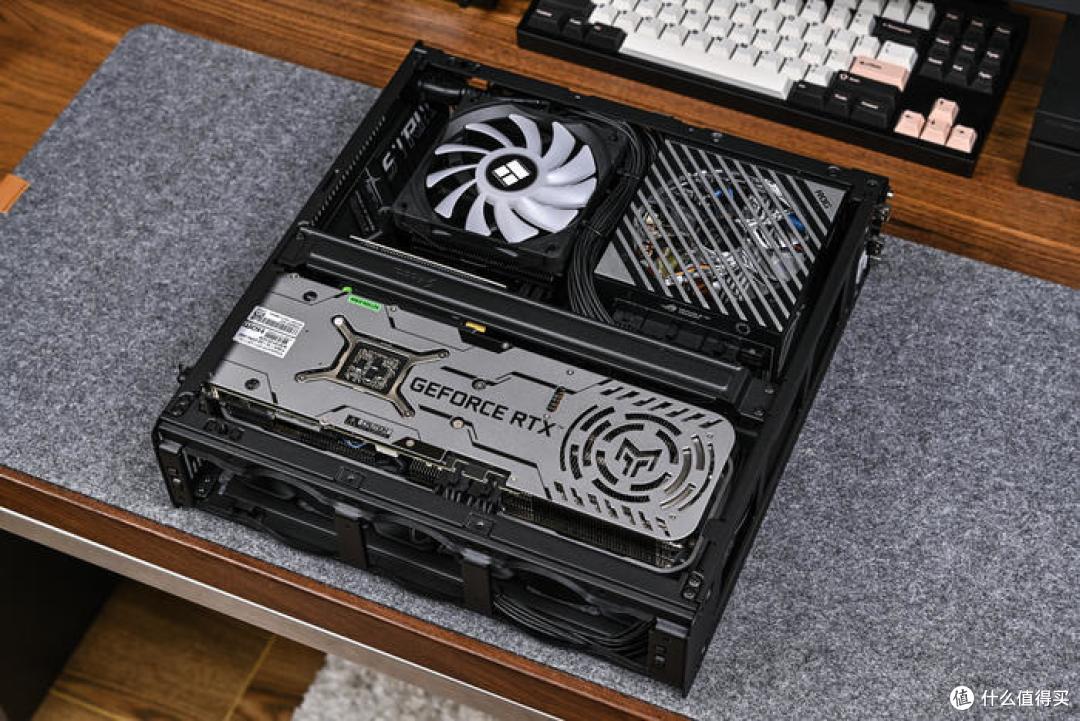 装一台立卧两用HTPC——ROG B660I+分形工艺 Ridge机箱装机展示