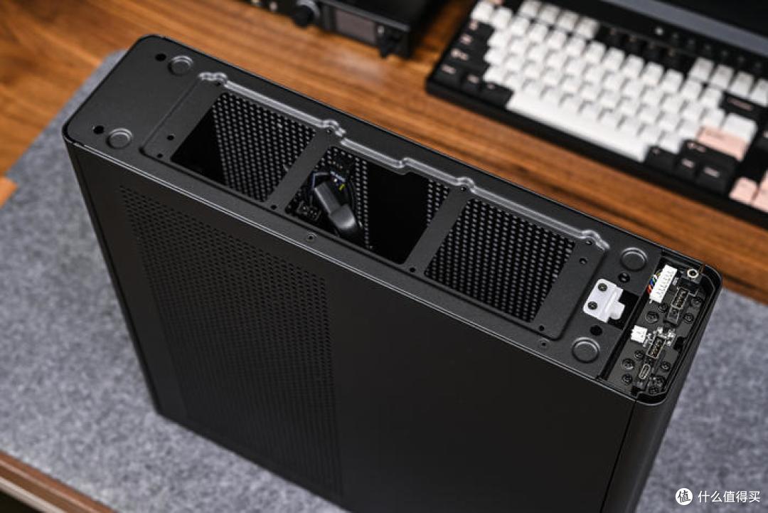 装一台立卧两用HTPC——ROG B660I+分形工艺 Ridge机箱装机展示