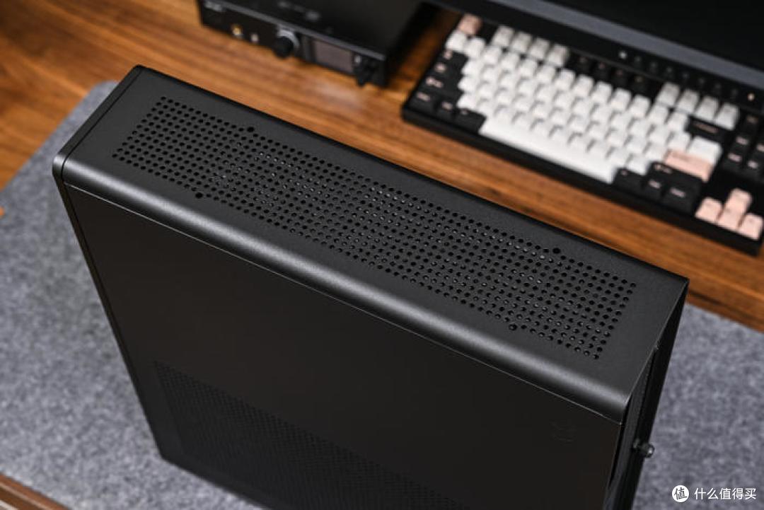 装一台立卧两用HTPC——ROG B660I+分形工艺 Ridge机箱装机展示