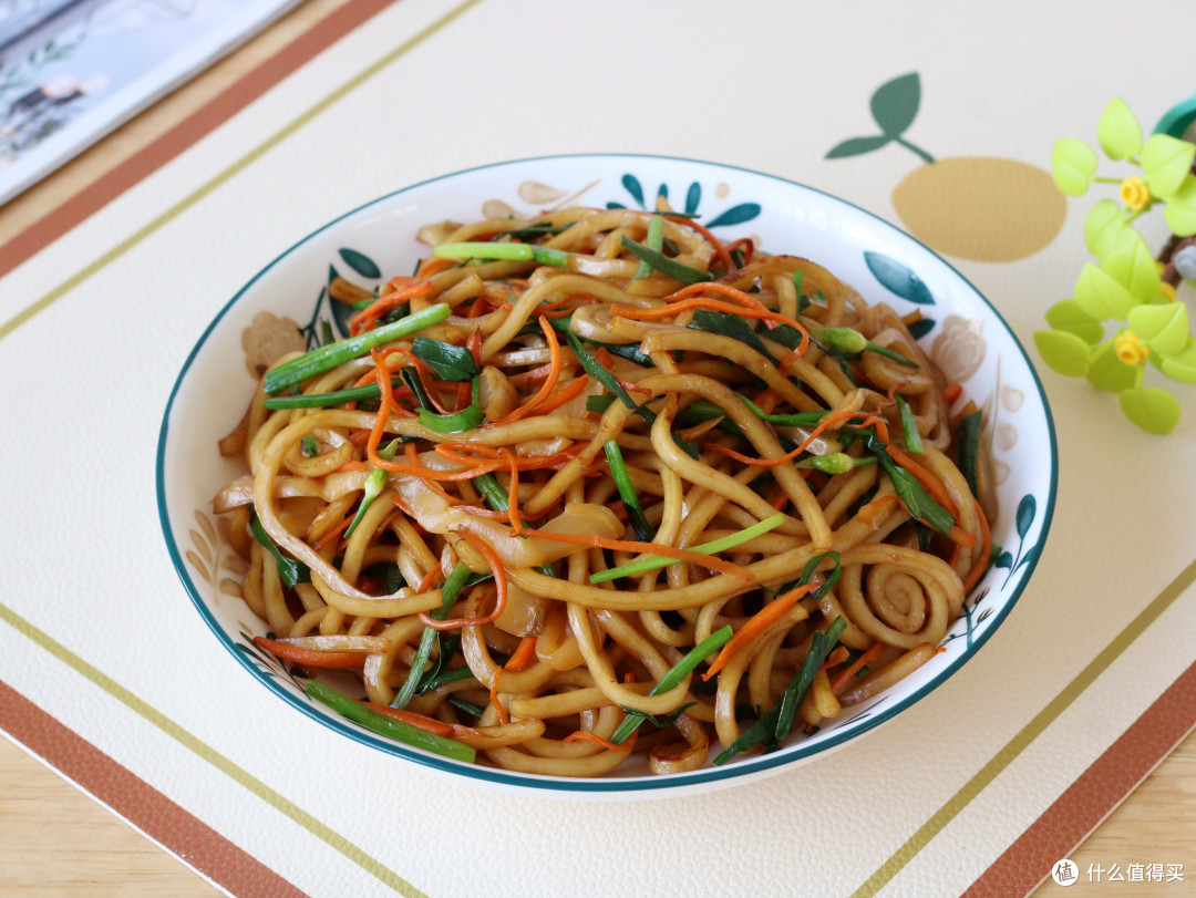 今天分享这道炒鱼面的做法,您喜欢吗?